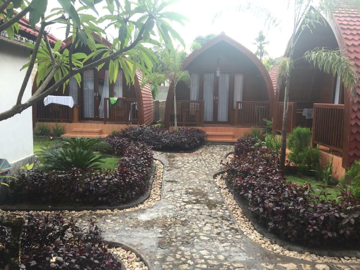Lotus Bungalow Otel Nusa Penida Dış mekan fotoğraf