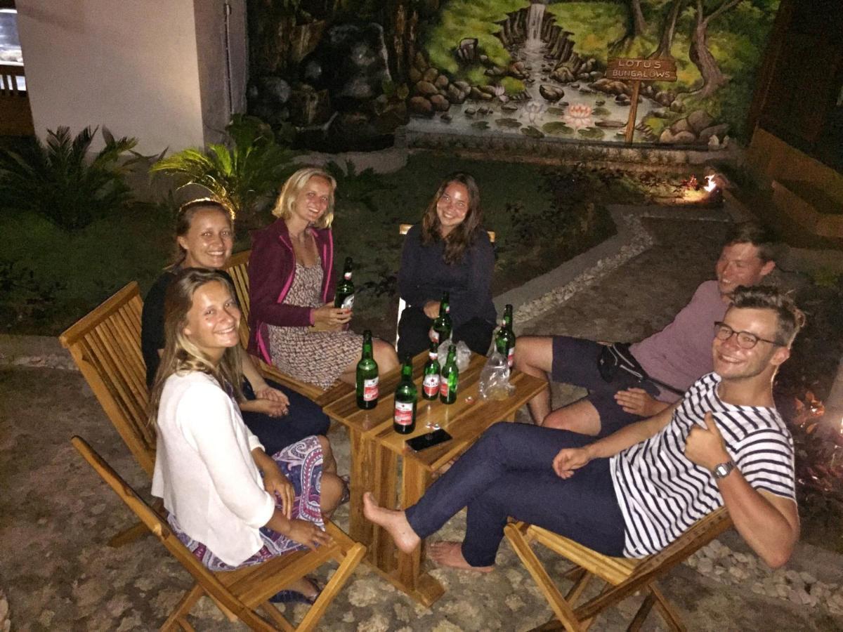 Lotus Bungalow Otel Nusa Penida Dış mekan fotoğraf